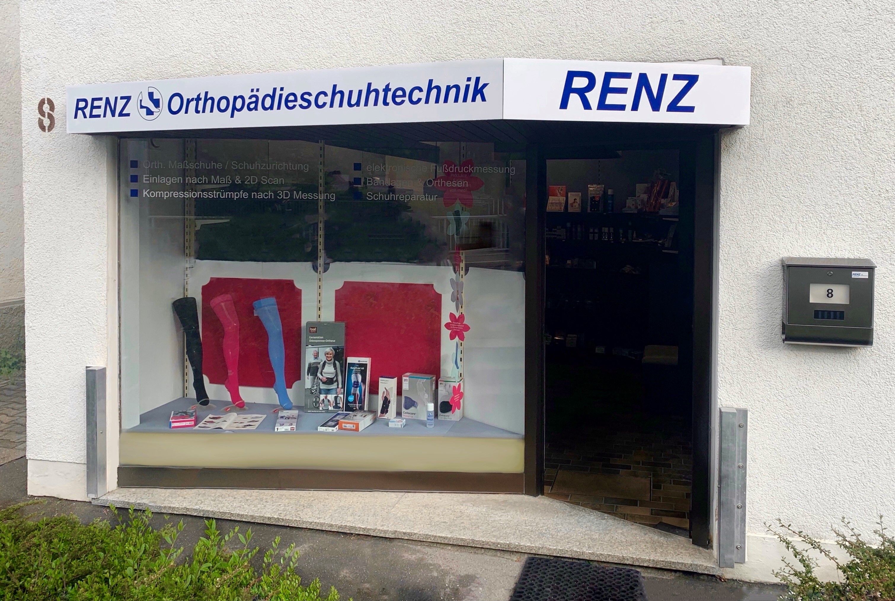 Beispielarbeit von Orthopädieschuhtechnik Renz - veröffentlicht auf Sanimio.de