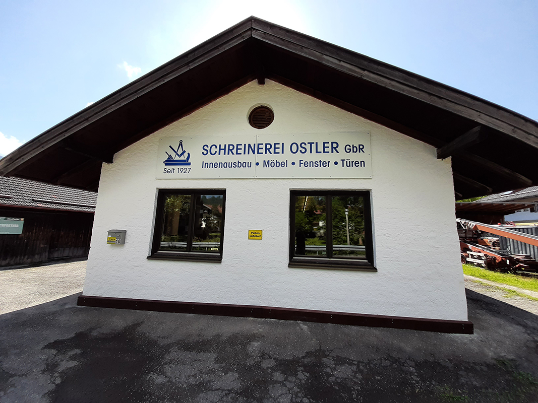 Beispielarbeit von Schreinerei Ostler GbR - veröffentlicht auf Glaserei.org