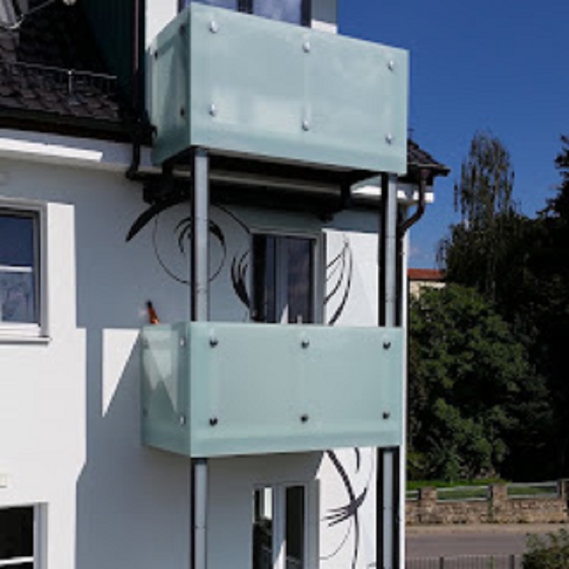 Beispielarbeit von F & F Metalldesign GmbH - veröffentlicht auf Schlosserei.net