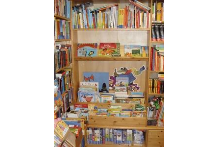 Buchhandlung Witthuhn - GALLERY