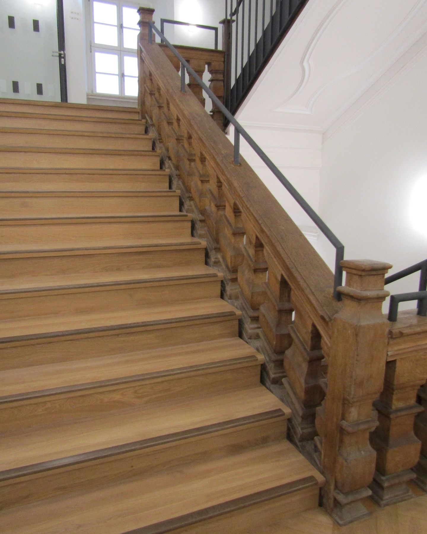 Beispielarbeit von Schreinerei, Innenausbau, Restauration Hofmann - veröffentlicht auf Tischler-Schreiner.org