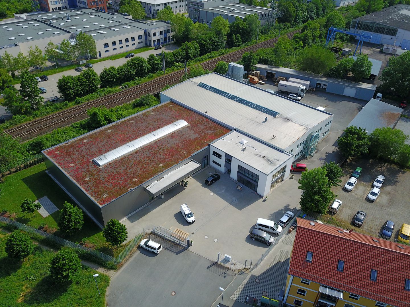 Beispielarbeit von JENABOI Ladenbau GmbH - veröffentlicht auf Tischler-Schreiner.org