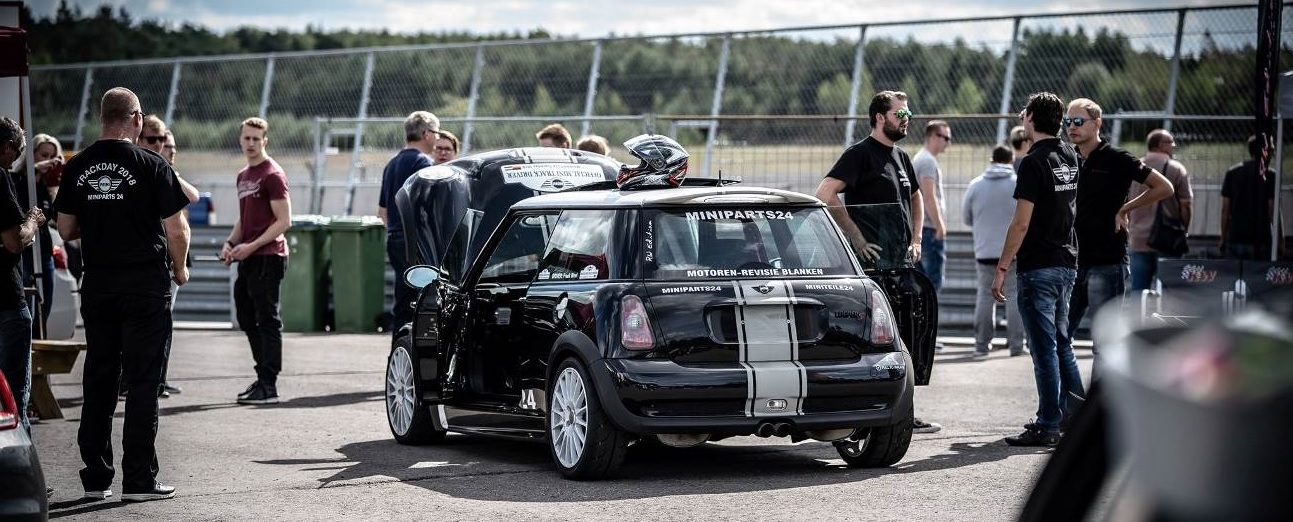 Beispielarbeit von Miniparts24 - veröffentlicht auf Auto-Werkstatt.de