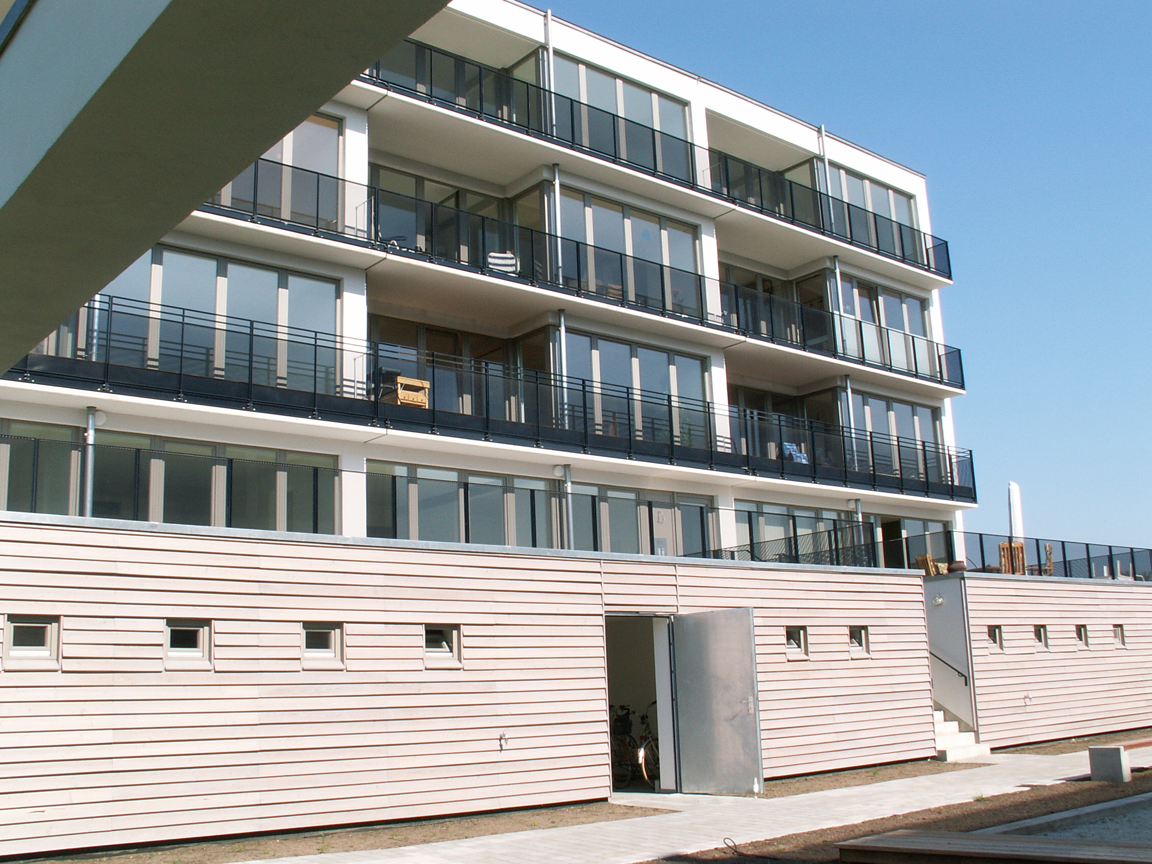 Beispielarbeit von Deterding Bauelemente u. Innenausbau GmbH - veröffentlicht auf Glaserei.org