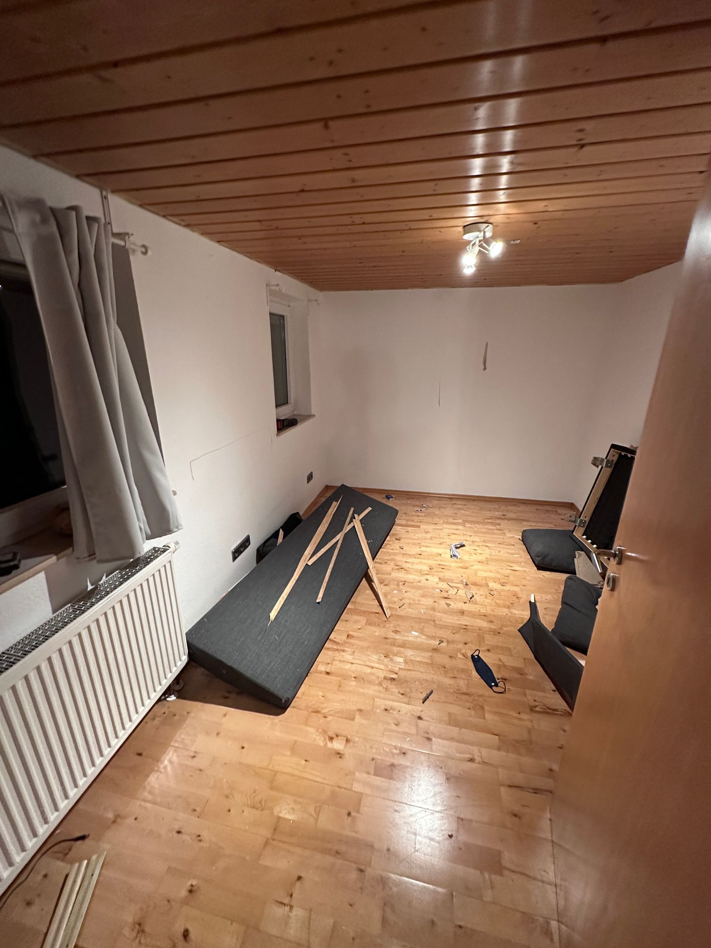 Beispielarbeit von AMP Bau & Entrümpelung - veröffentlicht auf Tischler-Schreiner.org