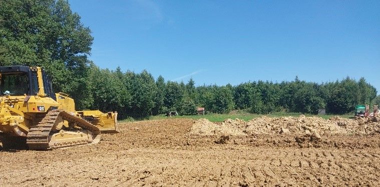 Beispielarbeit von Lorenz Forster | Erdbewegung, Baggerbetrieb, Rohrleitungsbau, Kiesgrubenbetrieb - veröffentlicht auf Gartenbau.org