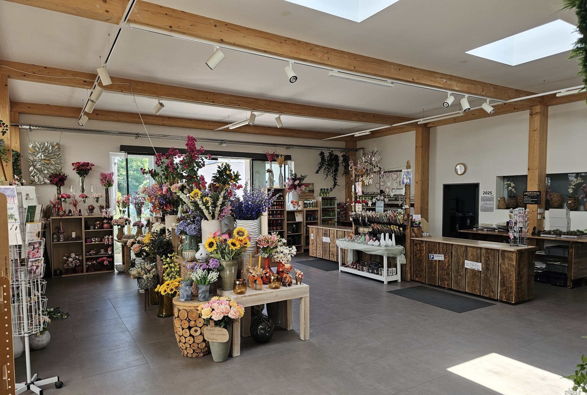 Beispielarbeit von Gärtnerei Diehm - Blumenladen Dachau - veröffentlicht auf Gartenbau.org