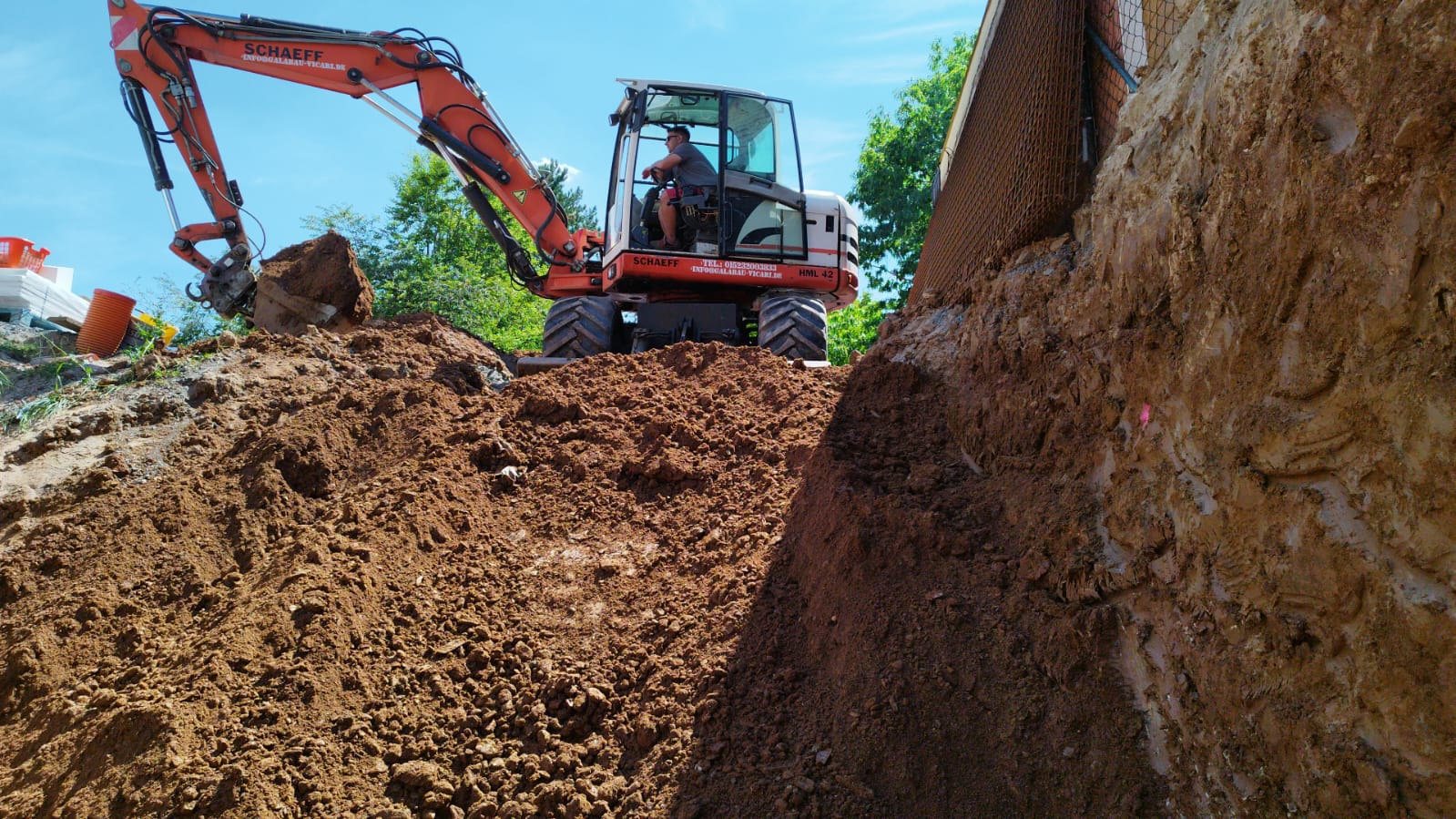 Beispielarbeit von Giorgio Vicari Galabau Baggerbetrieb - veröffentlicht auf Gartenbau.org