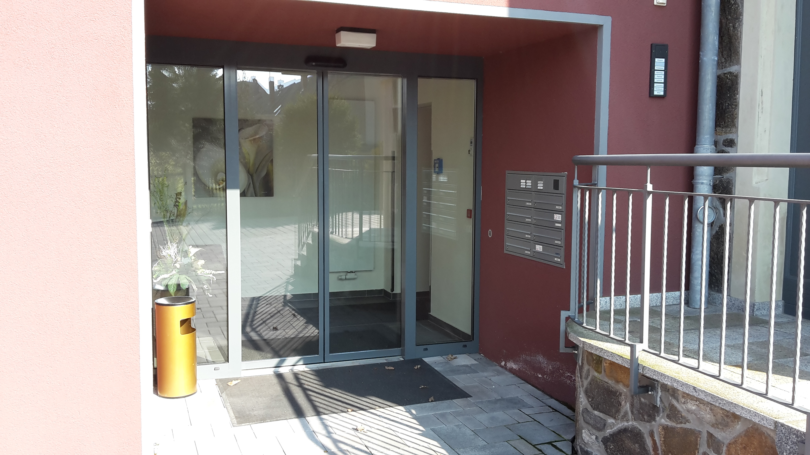 Beispielarbeit von Türautomation Reichert GmbH - veröffentlicht auf Fensterbau.org