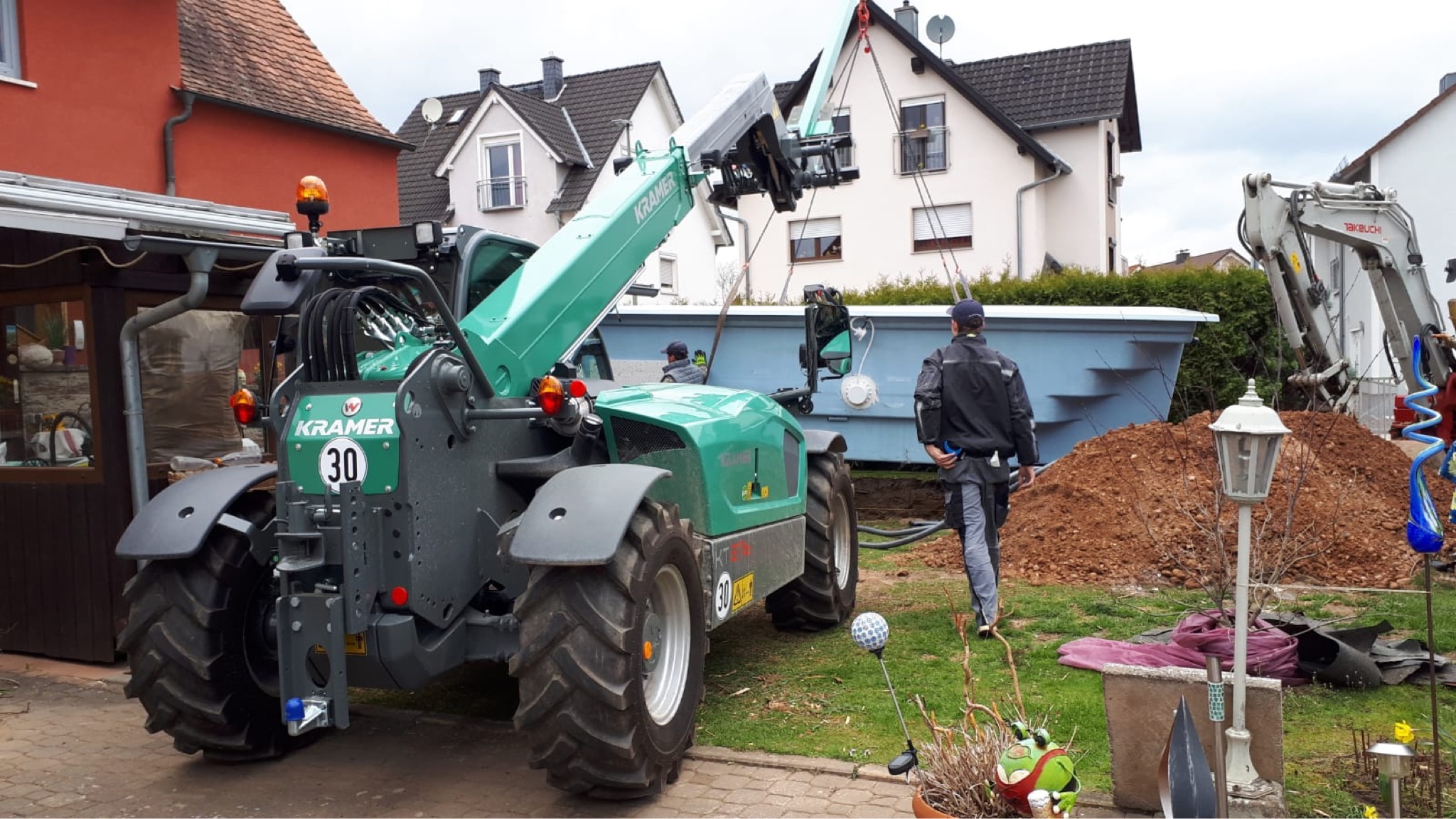 Beispielarbeit von Geibig Dennis GmbH Poolbau , Erdbau - veröffentlicht auf Gartenbau.org