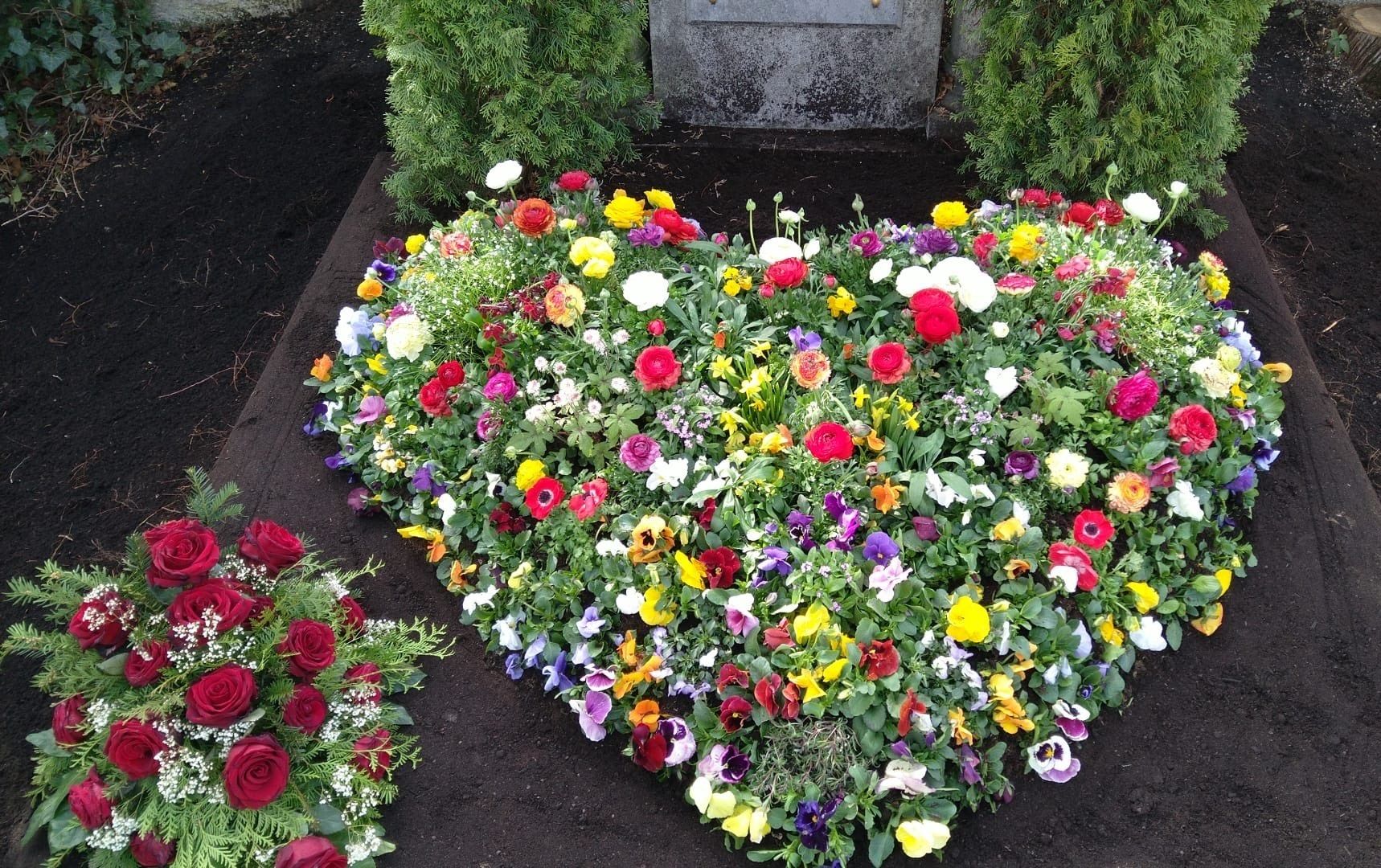 Beispielarbeit von Stefan Wagner GmbH Floristik, Grabpflege und Gestaltung - veröffentlicht auf Gartenbau.org