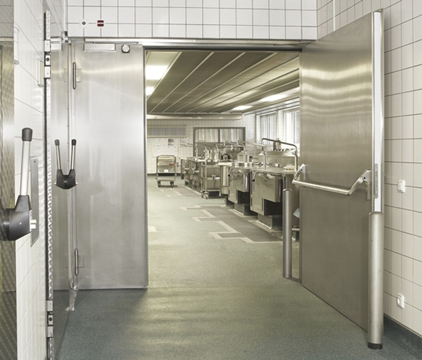 Beispielarbeit von Torsysteme Creutz - veröffentlicht auf Fensterbau.org