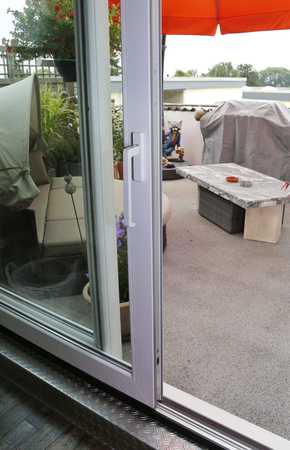 Beispielarbeit von GREGORI Fenster-Türen - Innenausbau - veröffentlicht auf Glaserei.org