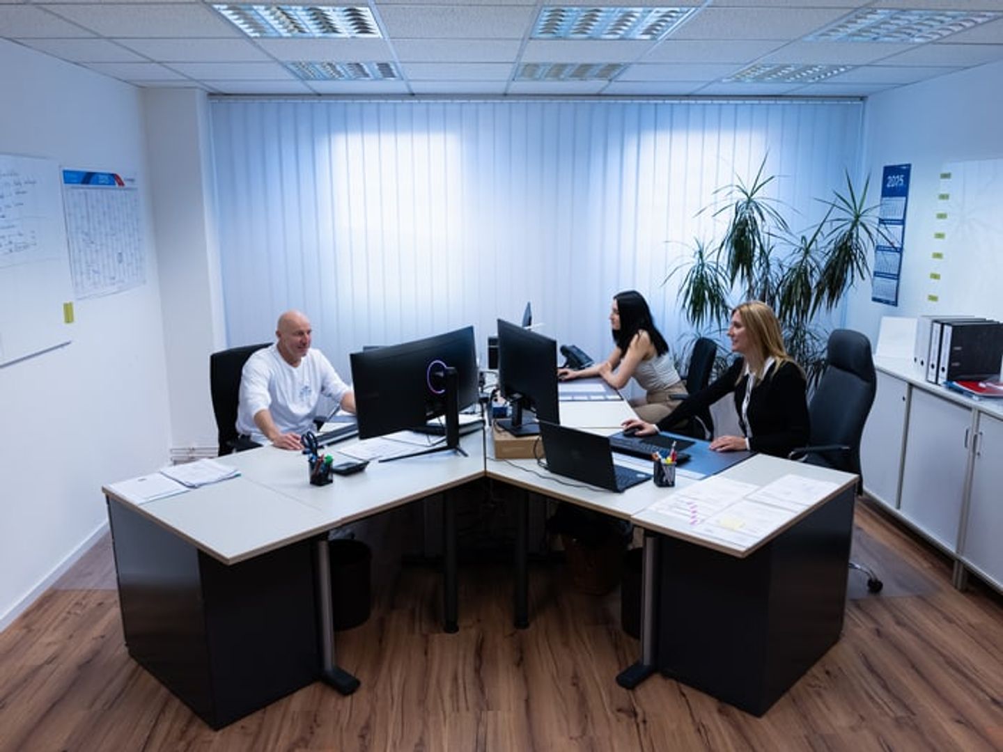 Beispielarbeit von Kontrast Das Handwerkerteam Wuppertal Trockenbau Maler Bodenverlegung - veröffentlicht auf Bauunternehmen.org