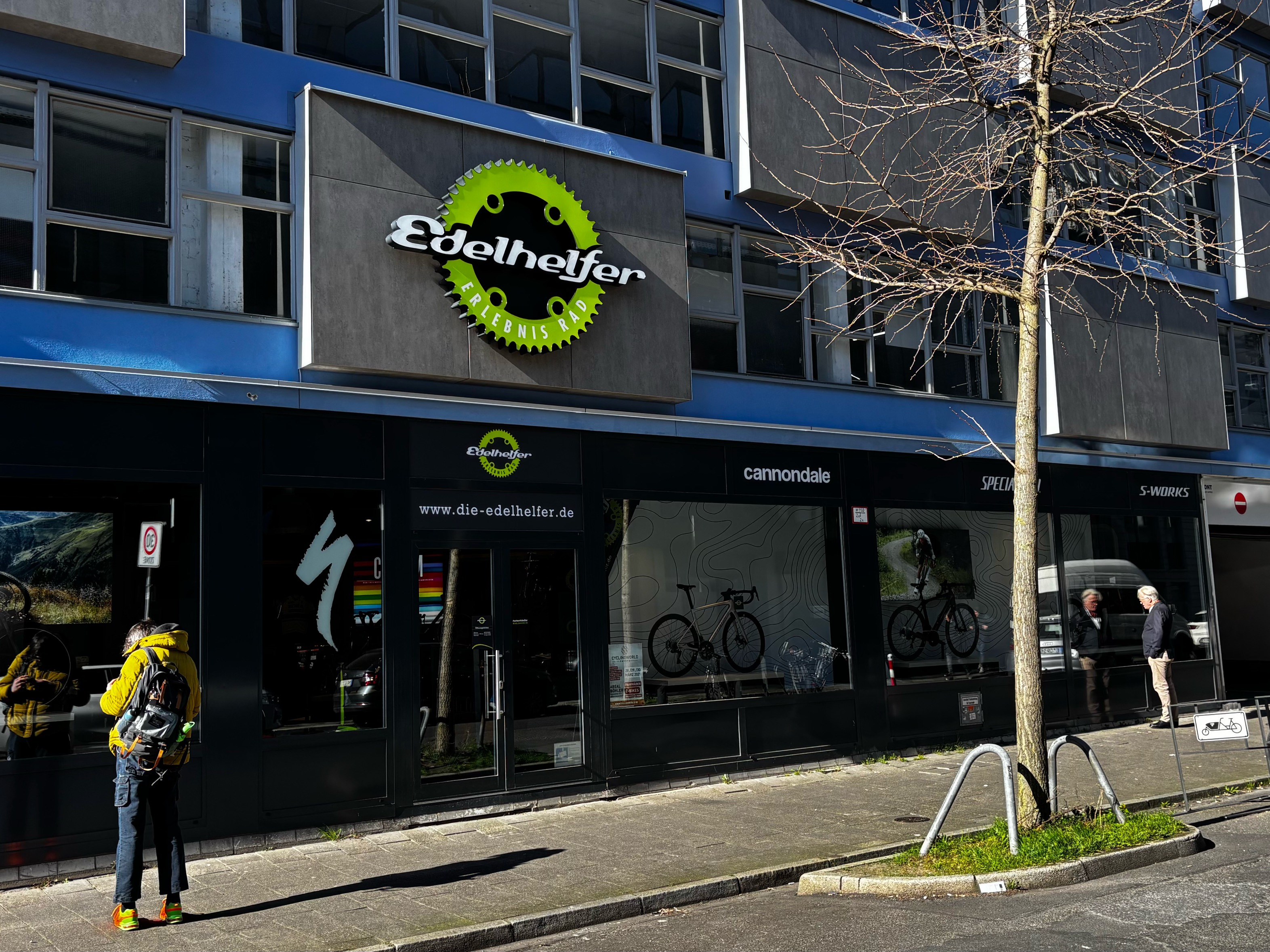 Beispielarbeit von Edelhelfer Düsseldorf GmbH - veröffentlicht auf Fahrradreparatur.org