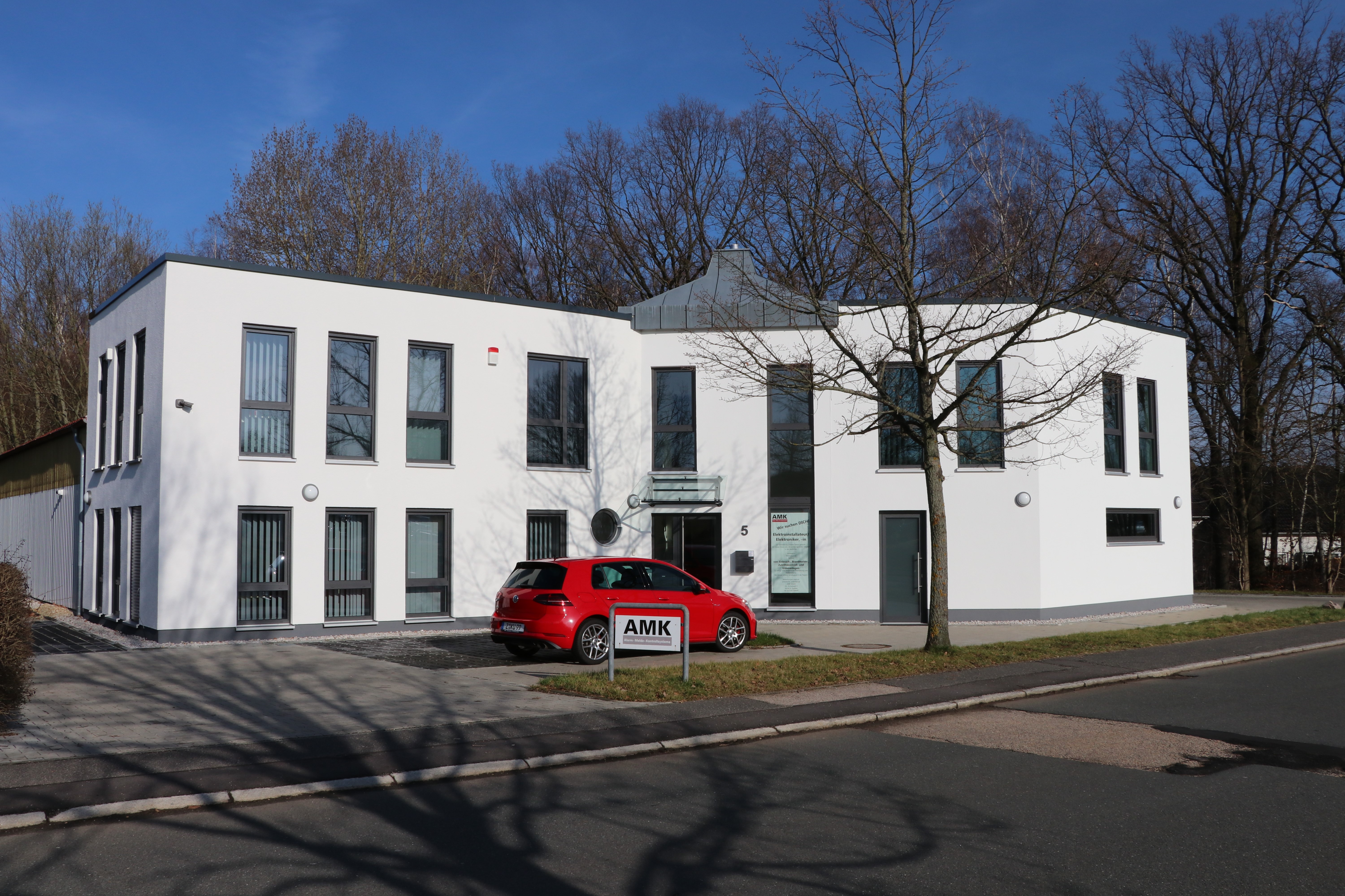 AMK Alarm-, Melde-, Kontrollsystemevertriebs GmbH cover image