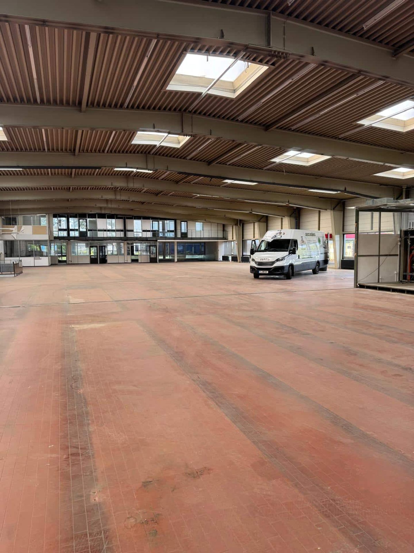 Beispielarbeit von Die Pottentrümpler | Entrümpelung Düsseldorf – Fachbetrieb für Haushalts- & Objektauflösungen - veröffentlicht auf Hausmeisterdienste.net