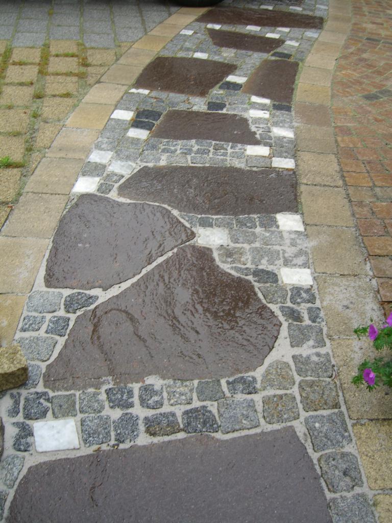 Beispielarbeit von Martin Ebert Garten und Landschaftsbau - veröffentlicht auf Gartenbau.org