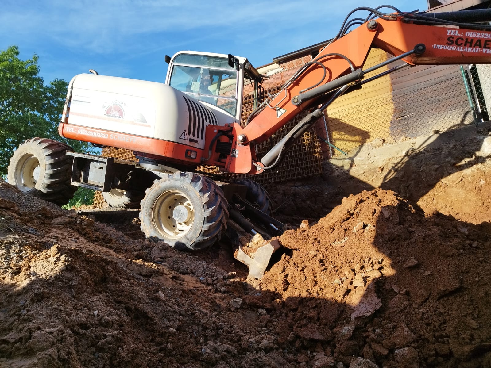 Beispielarbeit von Giorgio Vicari Galabau Baggerbetrieb - veröffentlicht auf Gartenbau.org