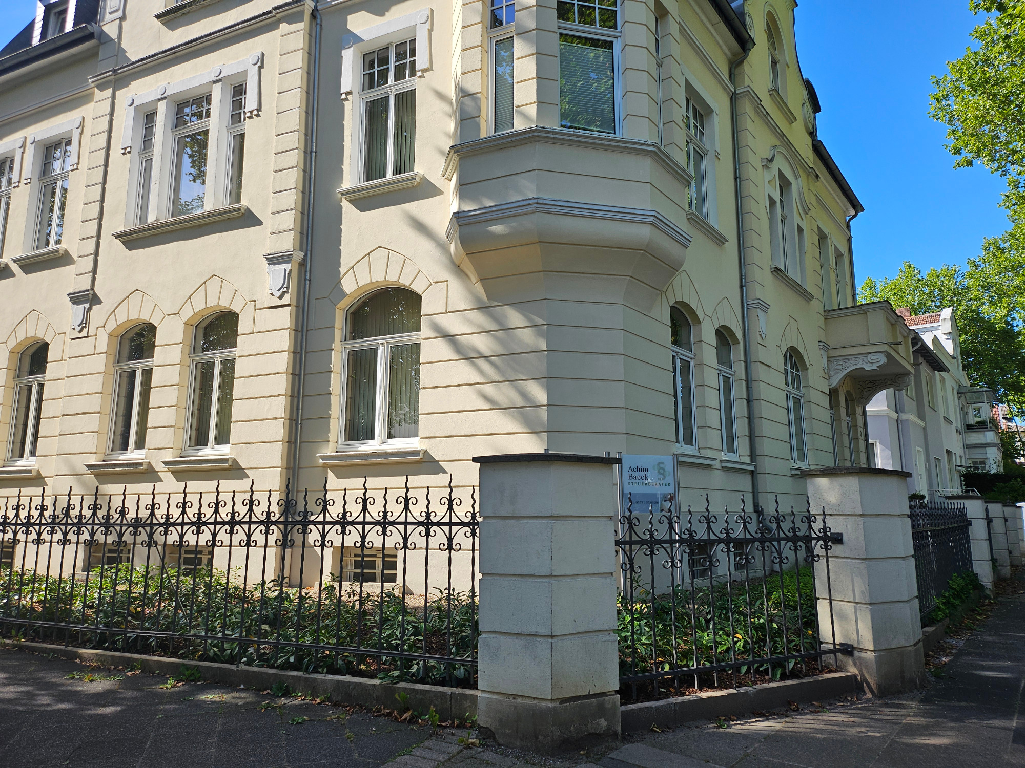 Achim Baeck Steuerberater cover image