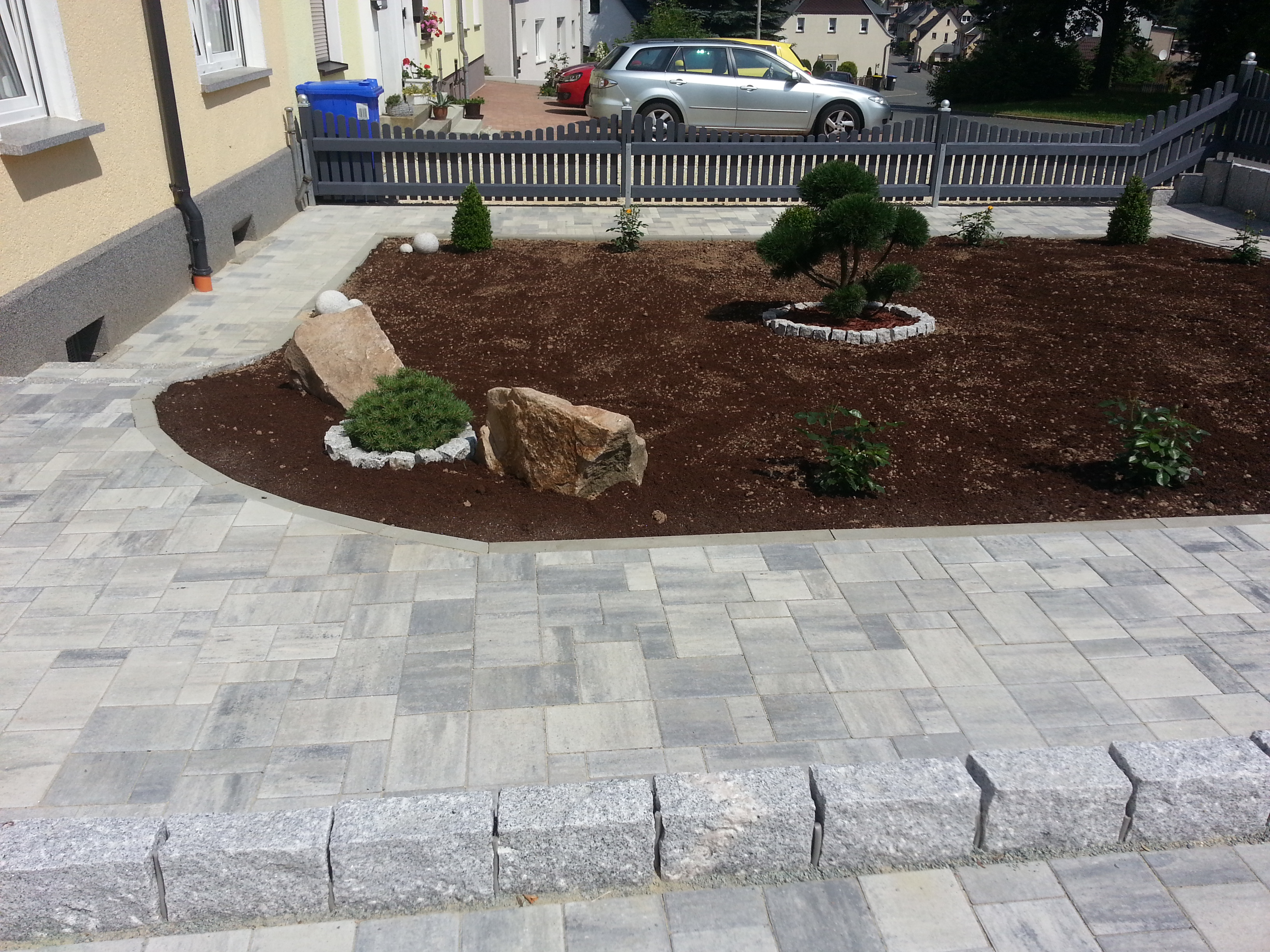 Beispielarbeit von Gebr. Bauer GmbH - veröffentlicht auf Gartenbau.org