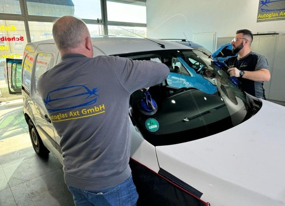 Beispielarbeit von Autoglas Axt GmbH - veröffentlicht auf Glaserei.org