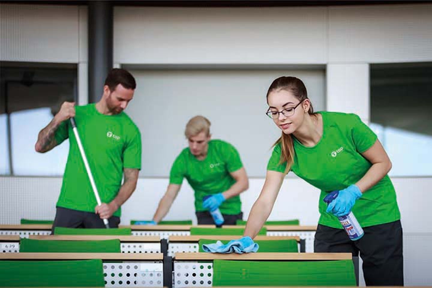 Beispielarbeit von TOP Gebäudereinigung Sachsen GmbH & Co. KG / Niederlassung Erfurt - veröffentlicht auf Hausmeisterdienste.net