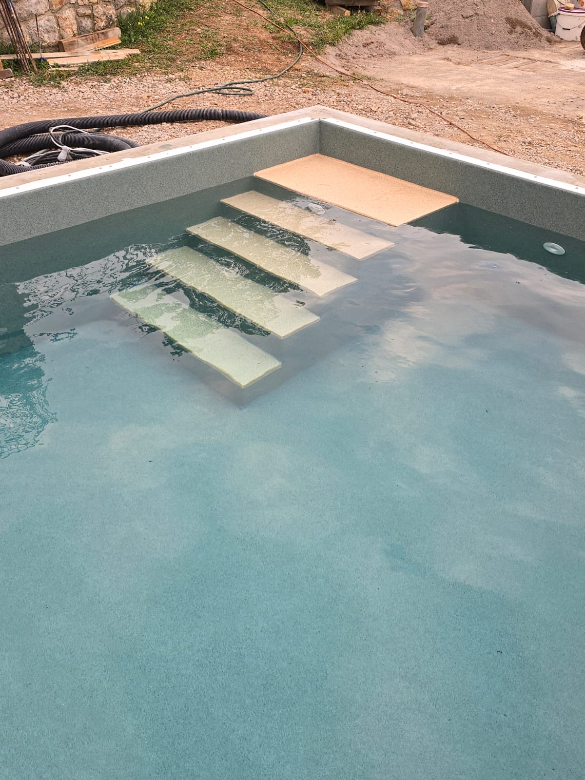 Beispielarbeit von Schwimmbadtechnik Steffen Türpe - veröffentlicht auf Sanitaer.org