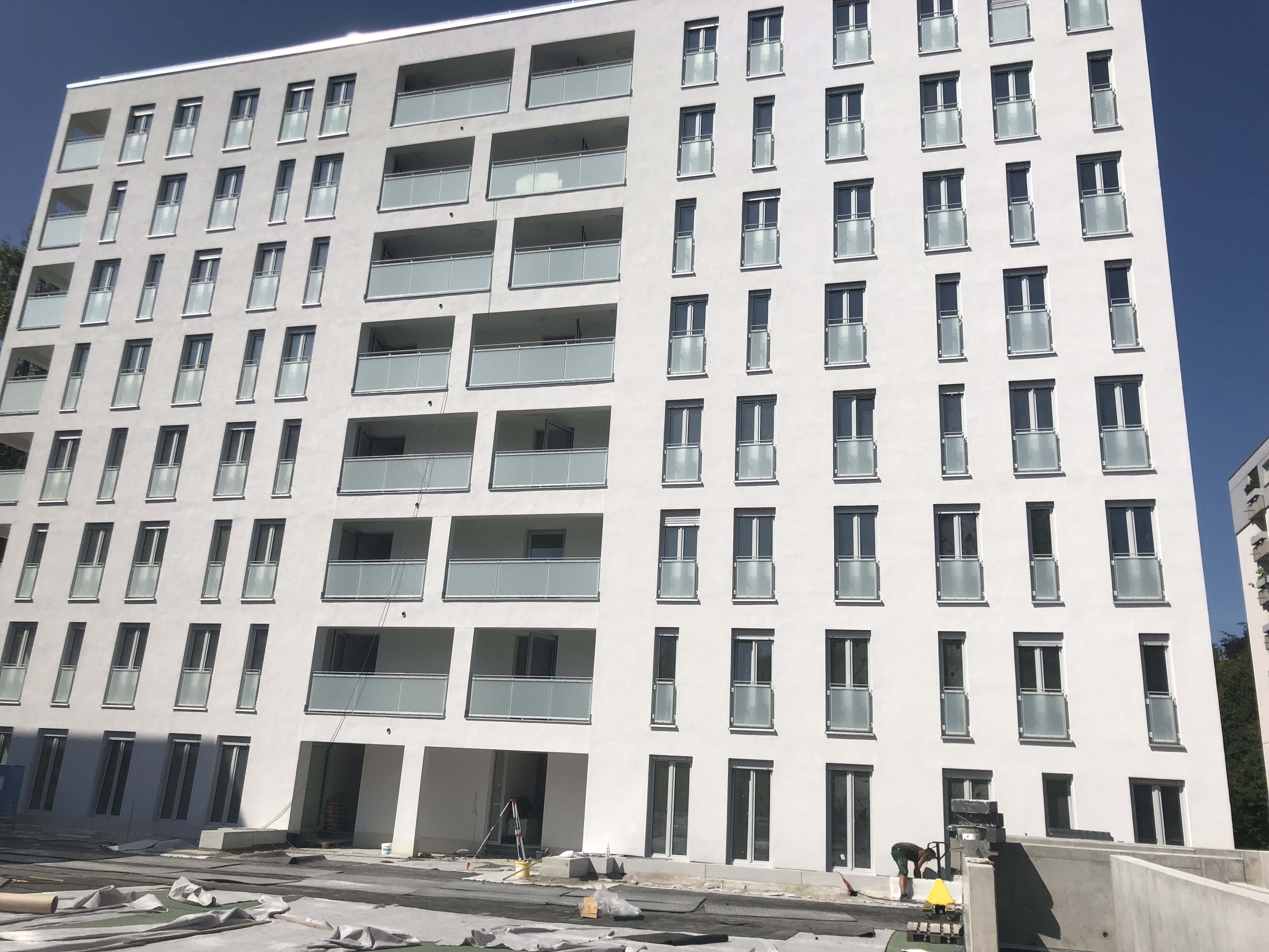 Beispielarbeit von Shala Fenster & Türen - veröffentlicht auf Glaserei.org