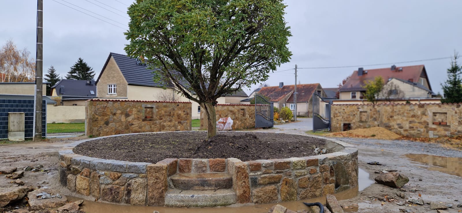 Beispielarbeit von Pöschel´s Kreative Außengestaltung - veröffentlicht auf Gartenbau.org