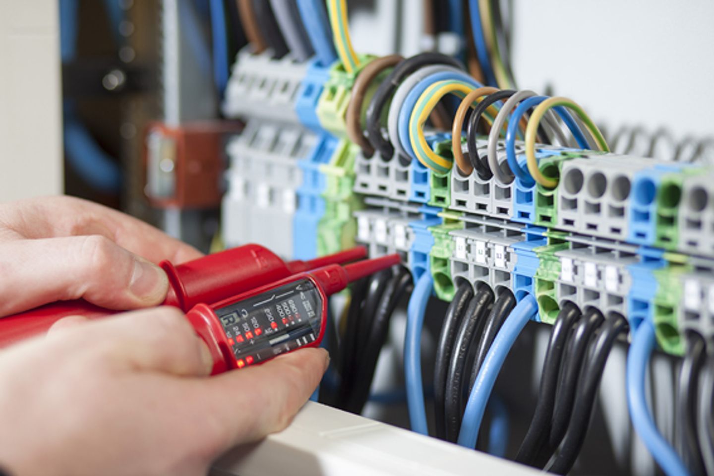 Beispielarbeit von DEHN INSTATEC GmbH - veröffentlicht auf Elektriker.org