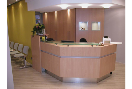 Schreinerei Weibart GmbH Treppen-Fenster-Türen - G …