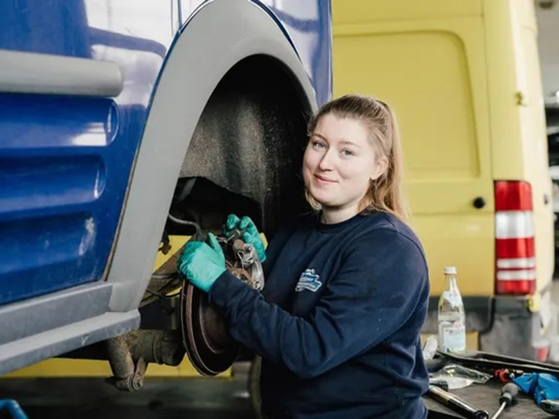 Beispielarbeit von Geiger Karosserie - veröffentlicht auf Auto-Werkstatt.de