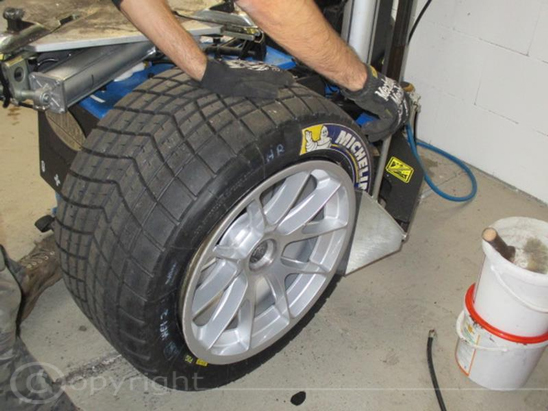 Beispielarbeit von Autoservice Hermsen, Autoglas- und Reifencenter - veröffentlicht auf Glaserei.org