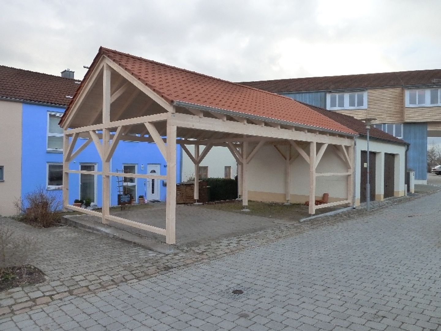 Beispielarbeit von Wiedmann - Zimmerei, Treppenbau, Schreiner - veröffentlicht auf Schlosserei.net