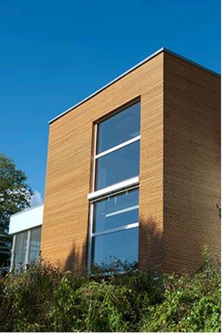 Beispielarbeit von A.L.E. GmbH Fenster - Türen - Innenausbau - veröffentlicht auf Bauunternehmen.org