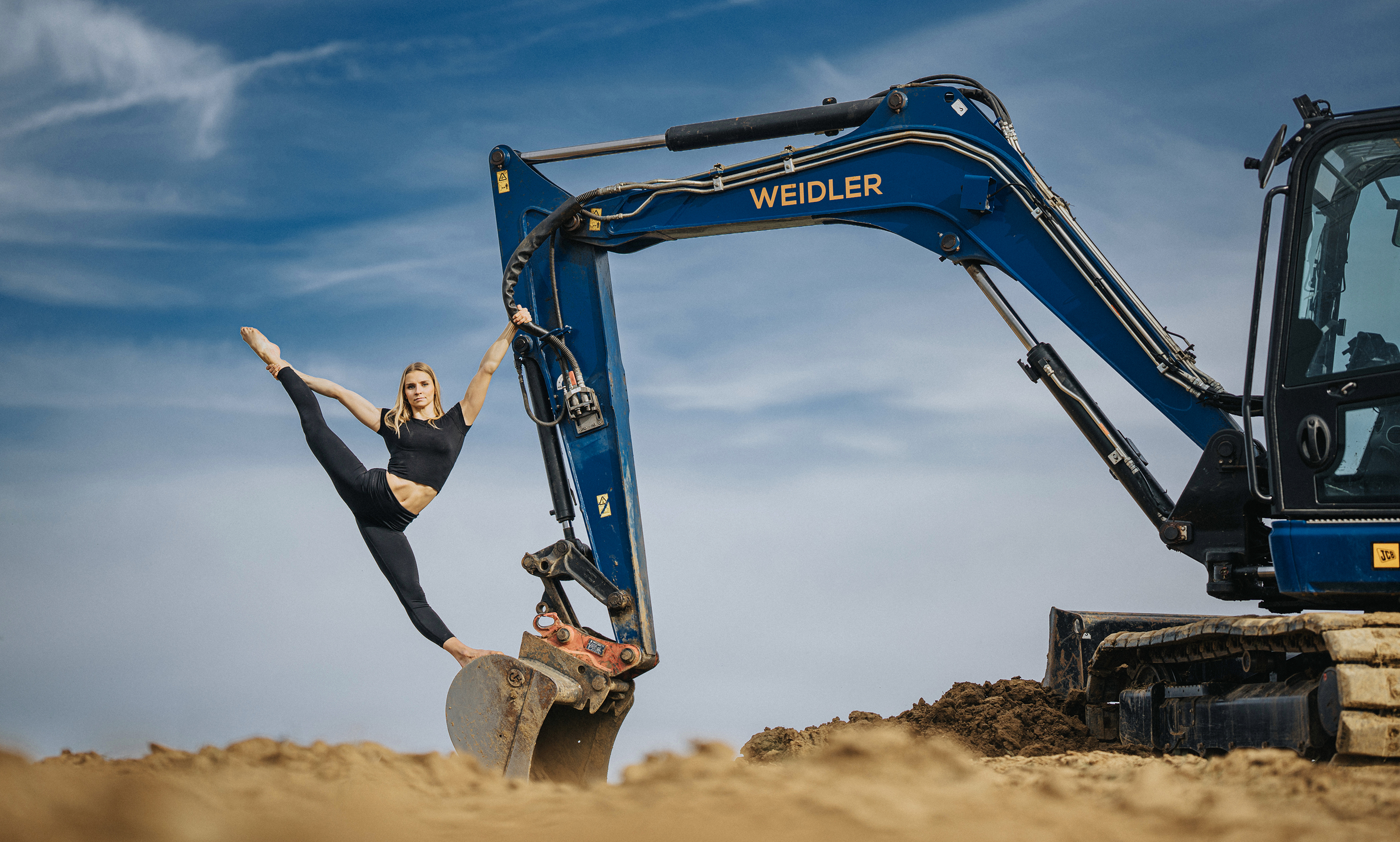 WILHELM WEIDLER GmbH & Co. KG Bauunternehmung I Tiefbau I Straßenbau I Wasserbau I Erdbau cover image