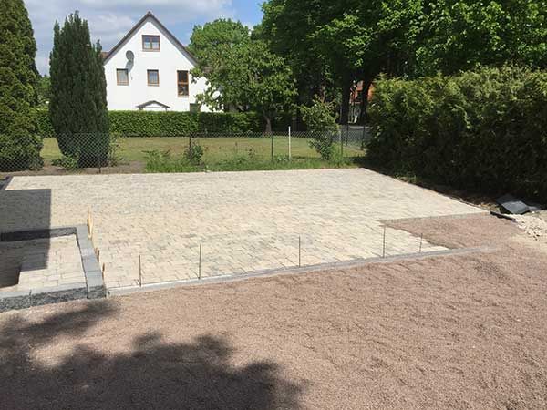 Beispielarbeit von Sahr Erdbau - veröffentlicht auf Gartenbau.org