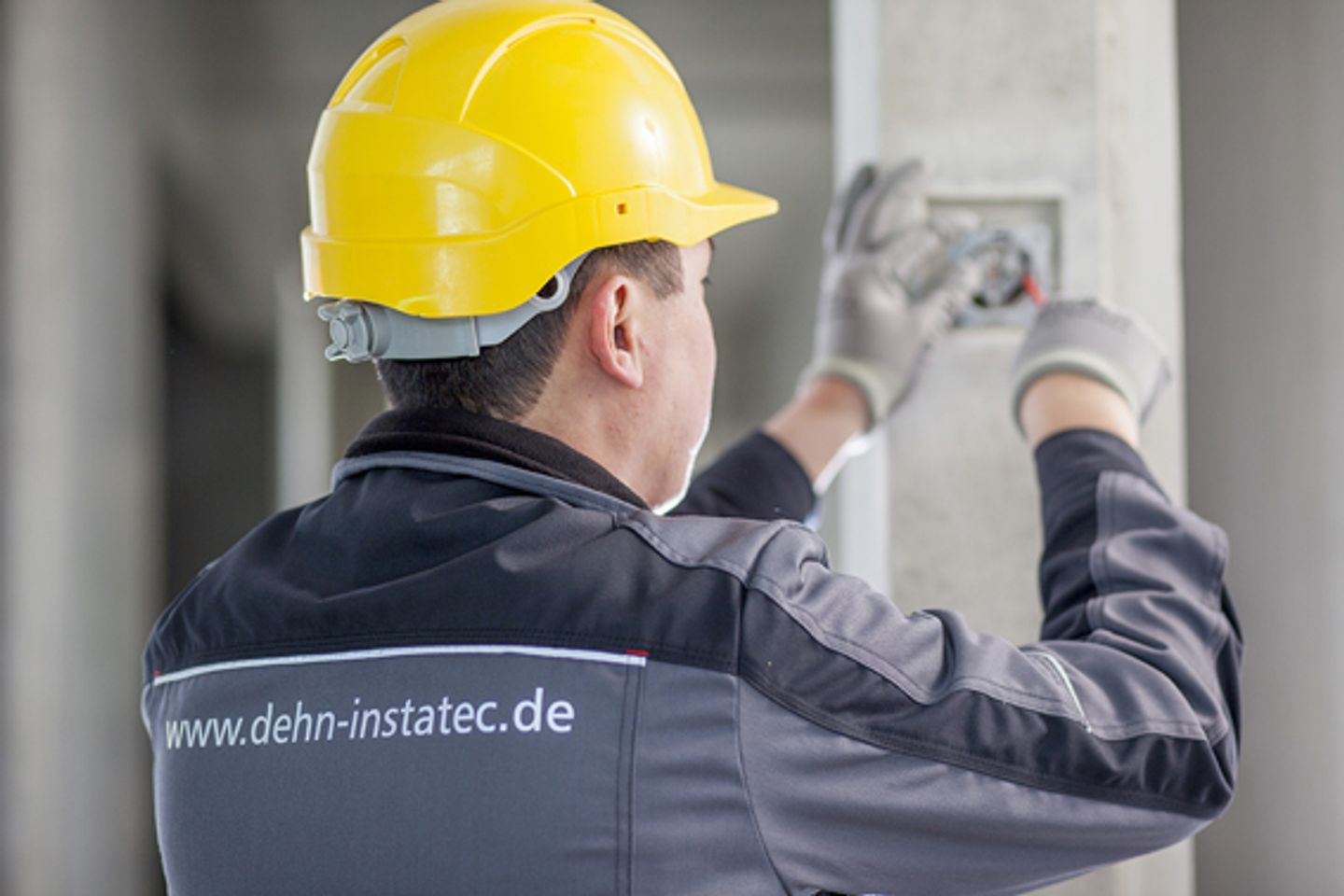 Beispielarbeit von DEHN INSTATEC GmbH - veröffentlicht auf Elektriker.org