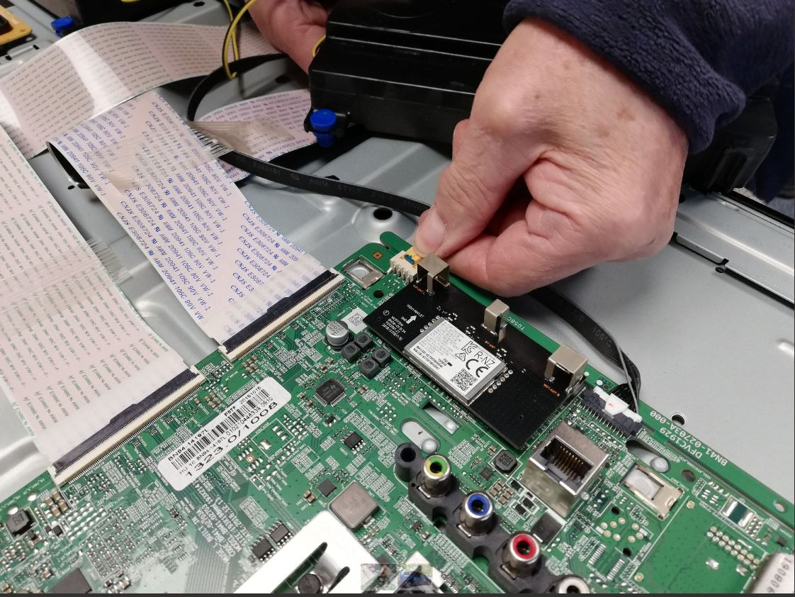 Beispielarbeit von Klauser HiFi & Elektronik / Recycling Elektronik Koblenz - veröffentlicht auf Elektriker.org