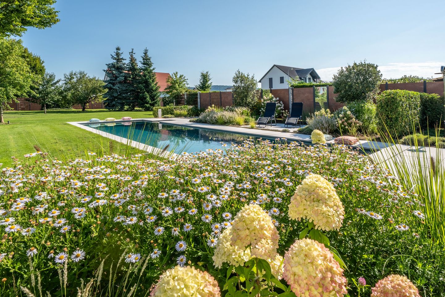 Beispielarbeit von Grimm garten gestalten GmbH - veröffentlicht auf Gartenbau.org
