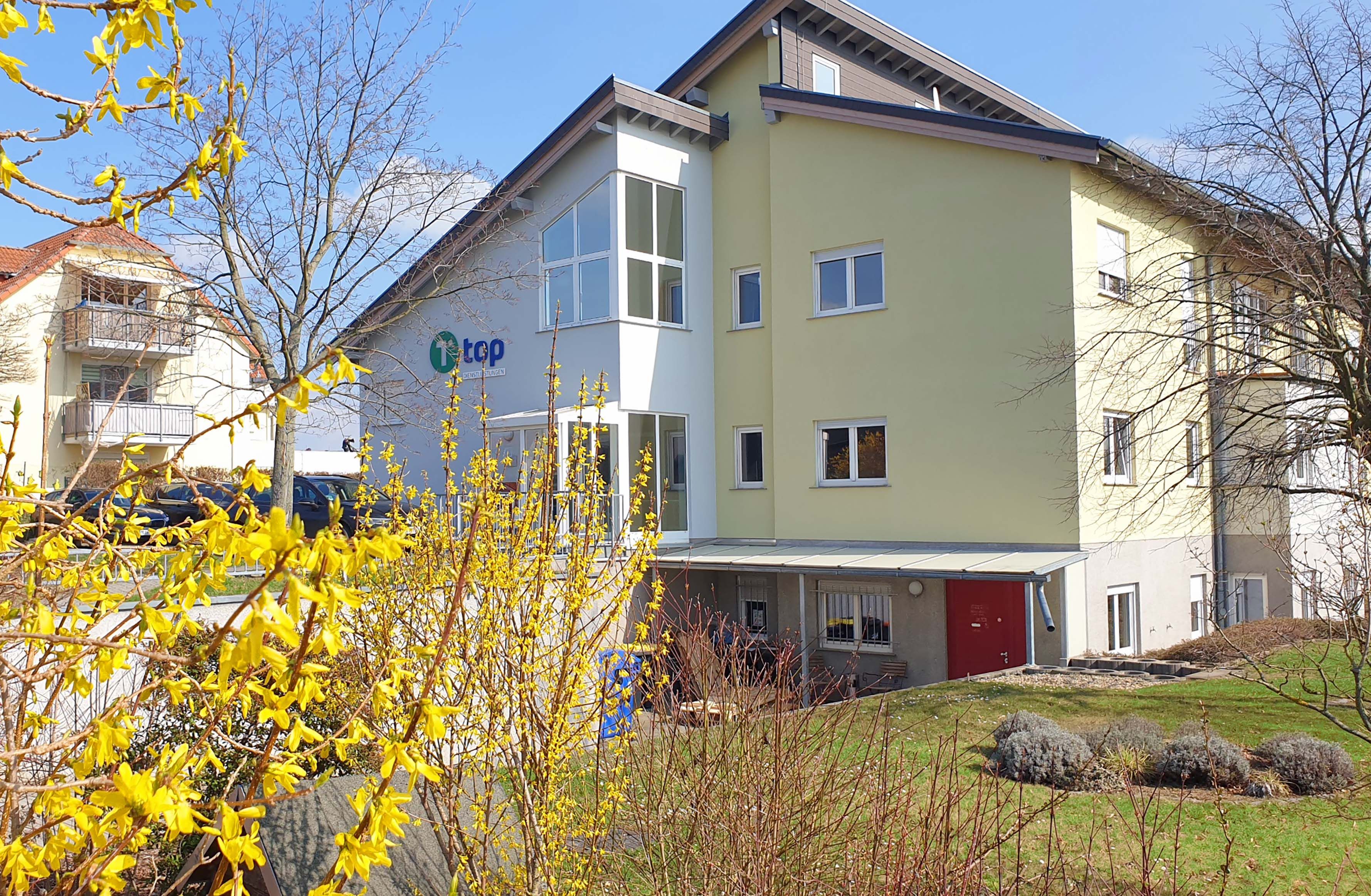 Beispielarbeit von TOP Gebäudereinigung Sachsen GmbH & Co. KG - veröffentlicht auf Hausmeisterdienste.net
