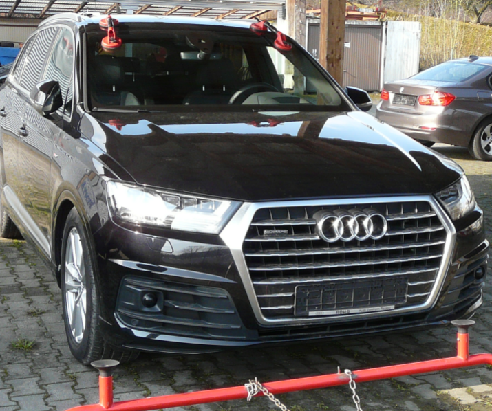 Beispielarbeit von FahrzeugGlas & Autoservice Th. Hofbauer - veröffentlicht auf Auto-Werkstatt.de