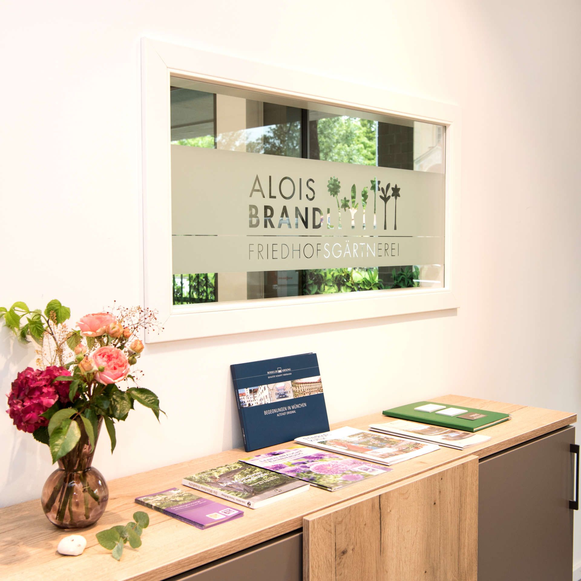 Friedhofsgärtnerei Alois Brandl cover image