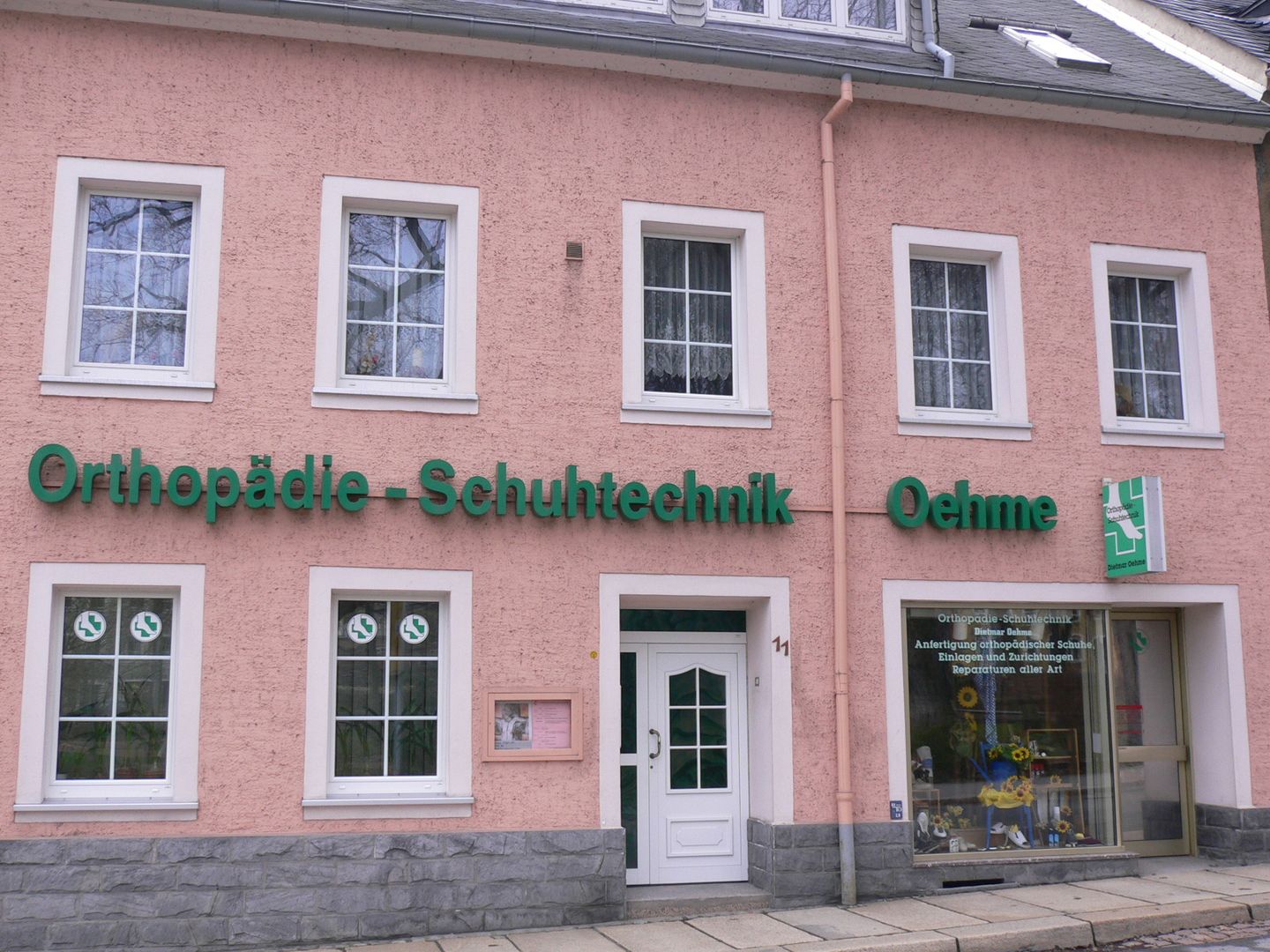 Beispielarbeit von Orthopädie-Schuhtechnik Dietmar Oehme - veröffentlicht auf Sanimio.de