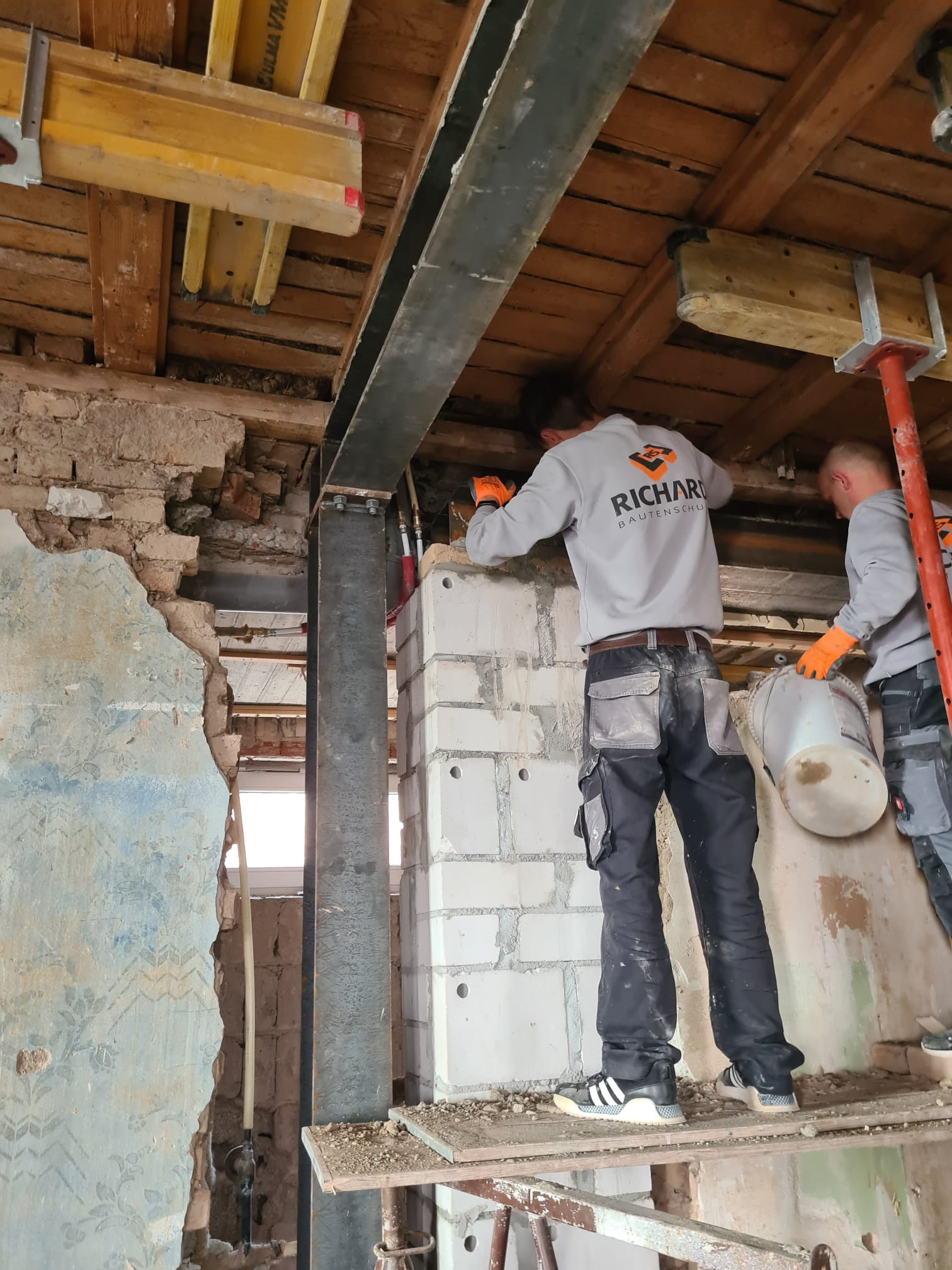 Beispielarbeit von RS Serafin GmbH Altbau & Sanierung-Design - veröffentlicht auf Bauunternehmen.org