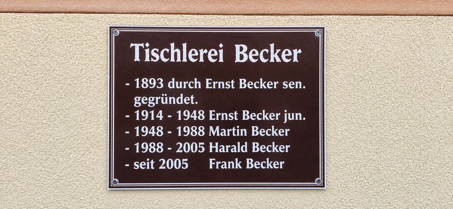 Beispielarbeit von Tischlerei Becker GmbH - veröffentlicht auf Tischler-Schreiner.org