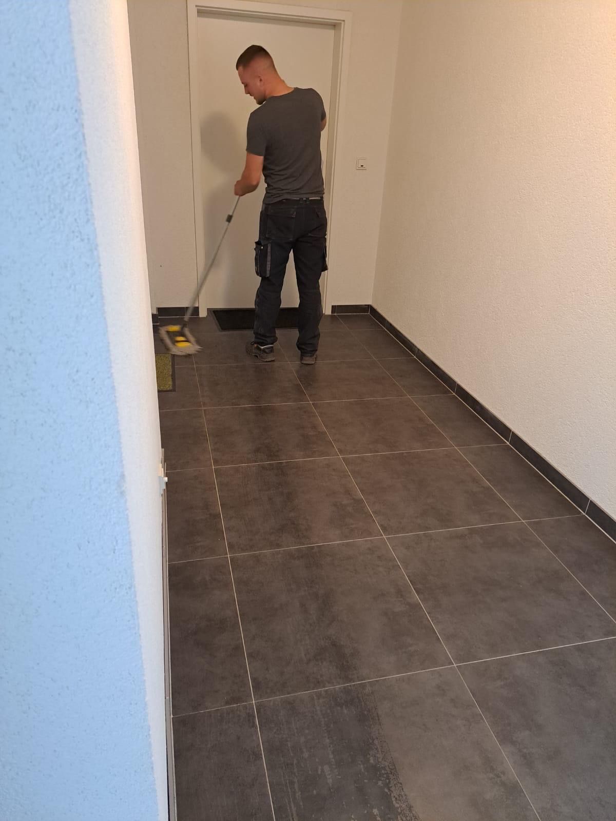 Beispielarbeit von Oberhofer Gebäudereinigung - veröffentlicht auf Hausmeisterdienste.net