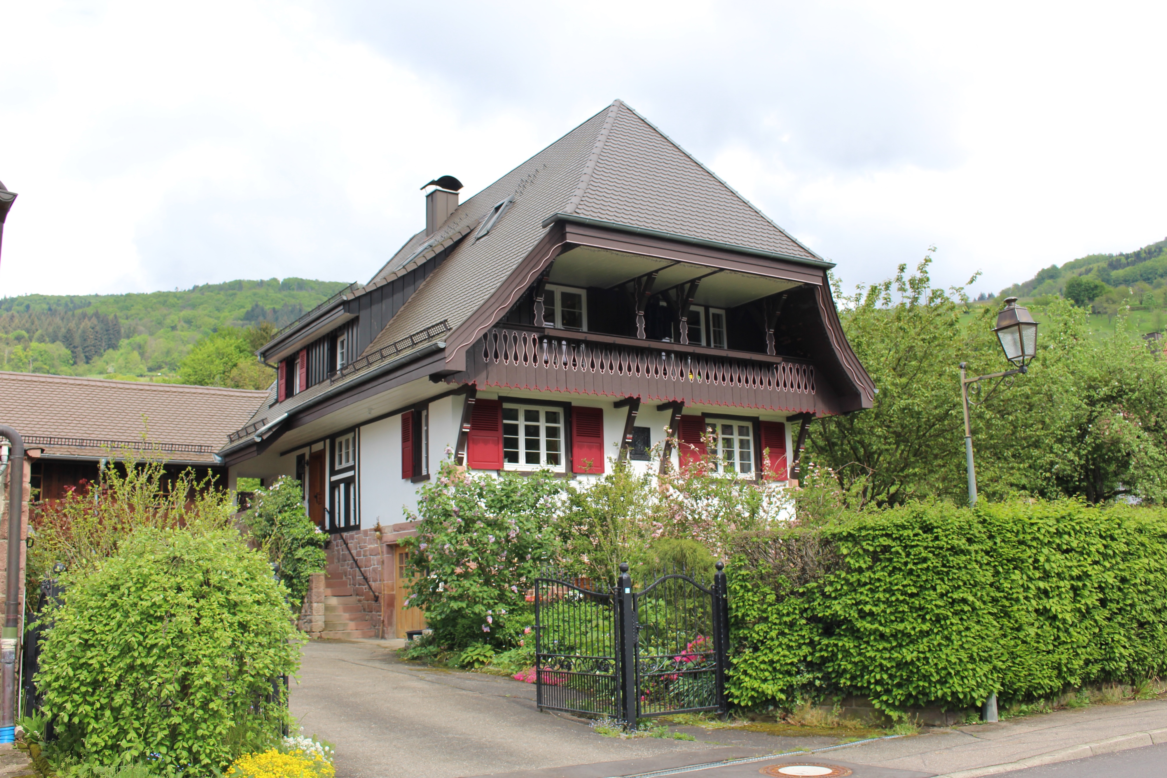 Beispielarbeit von Franz Schaufler Kreativer Holzbau GmbH - veröffentlicht auf Tischler-Schreiner.org