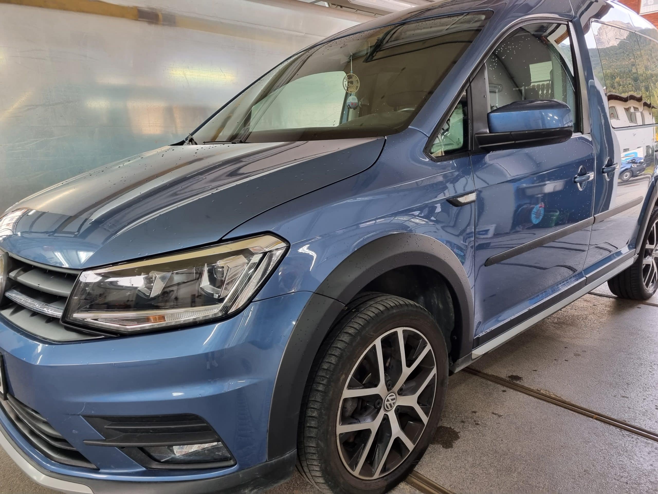 Beispielarbeit von Auto Fischer GmbH & Co. KG - veröffentlicht auf Auto-Werkstatt.de